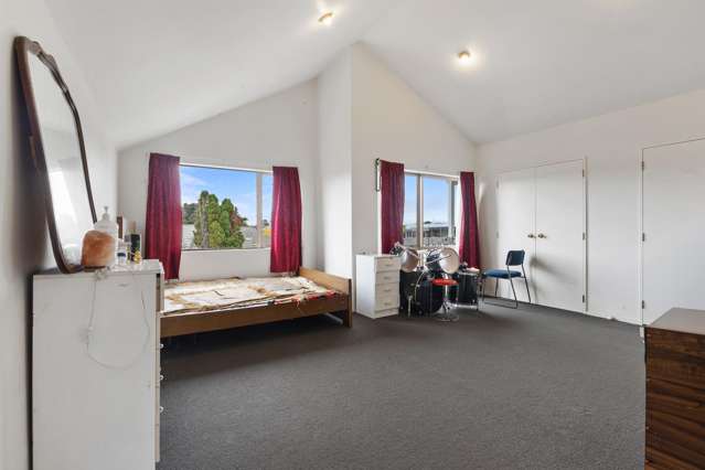 24 Abiru Crescent Favona_3