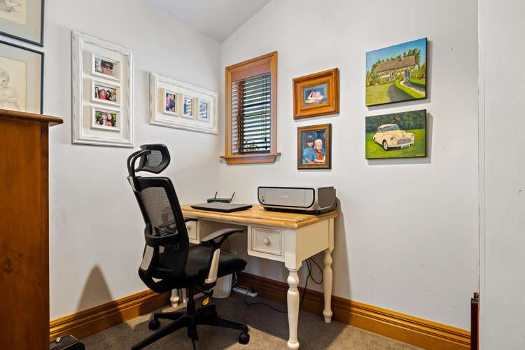 1614 Cust Road Cust_11