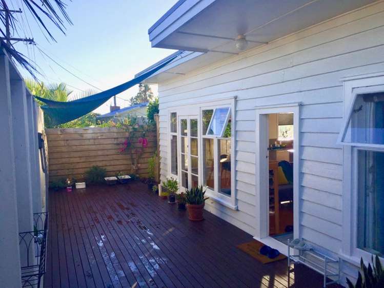 90 Arran Road Browns Bay_9