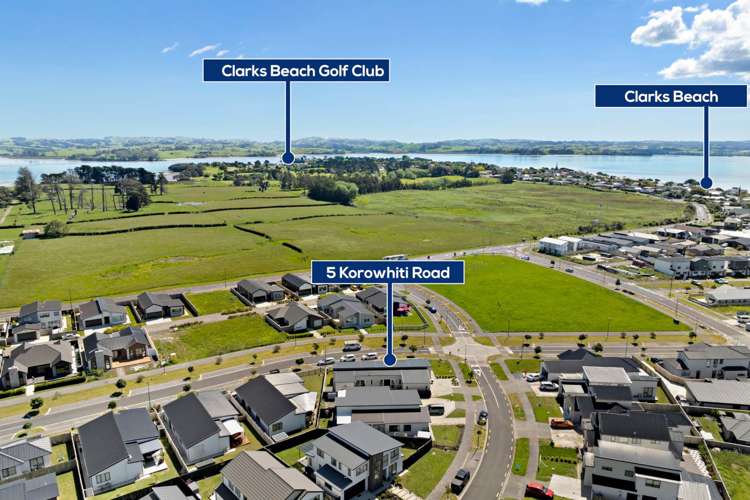 5 Korowhiti Road Clarks Beach_21