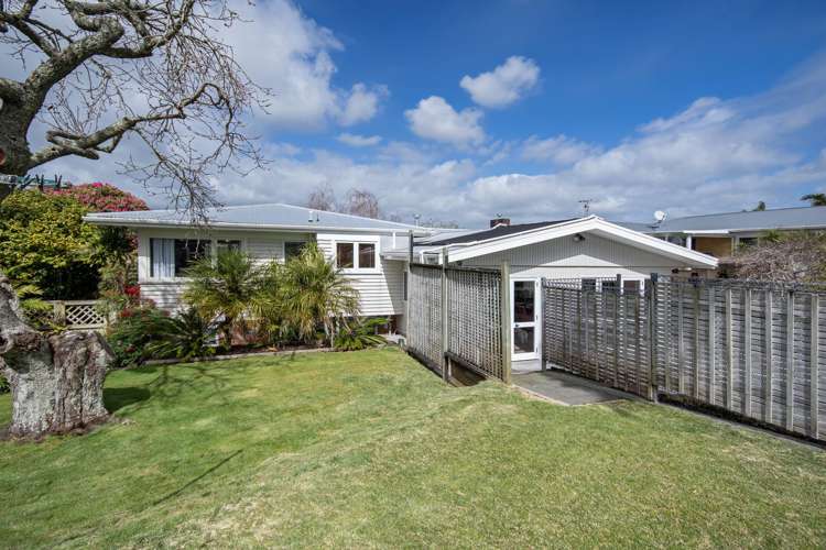 5 Hoey Street Te Kamo_26