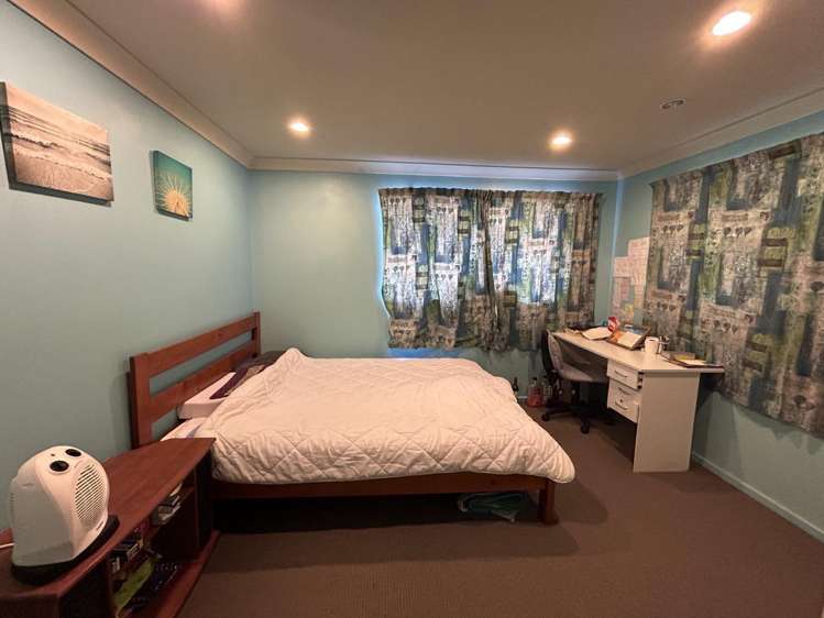 7 McInnes Place Queenwood_17