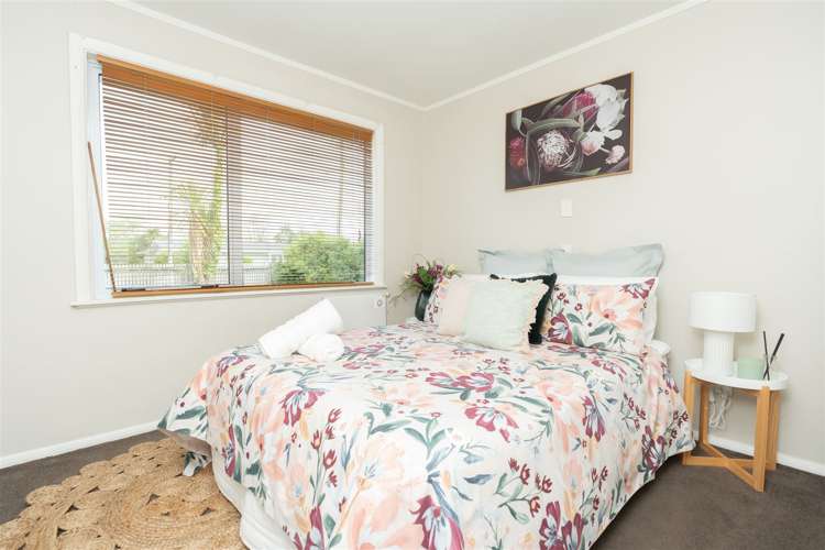 6 Tomin Road Glenview_15