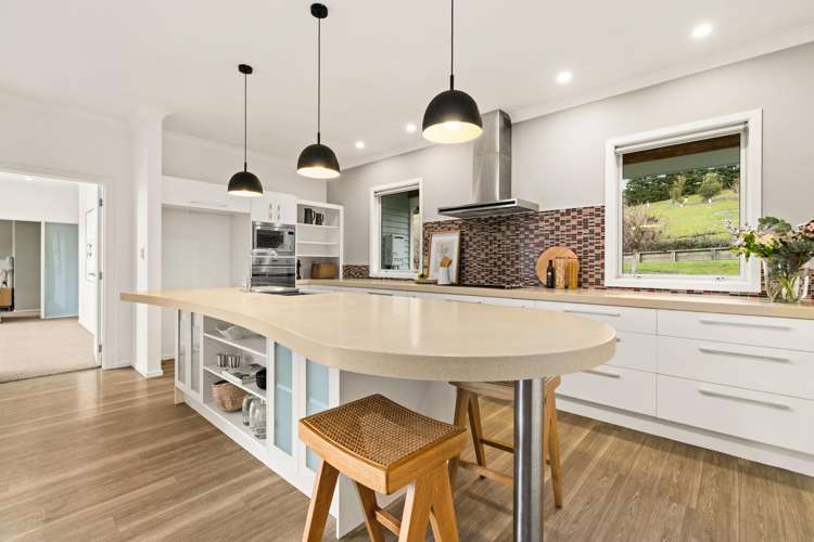 23 Waipuka Road Havelock North_11