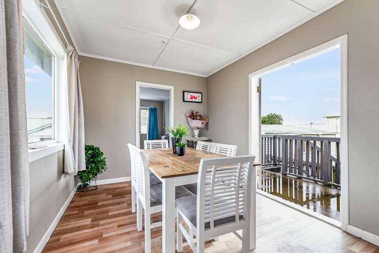 7 Thomson Avenue Dinsdale_12