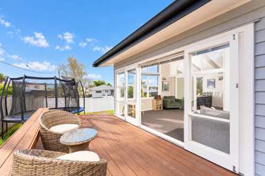 3 Crompton Road_3