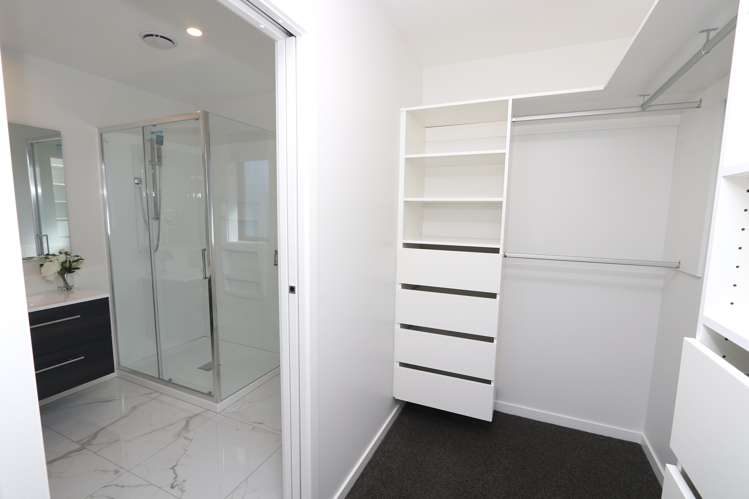 21 Redhaven Rise Netherby_16