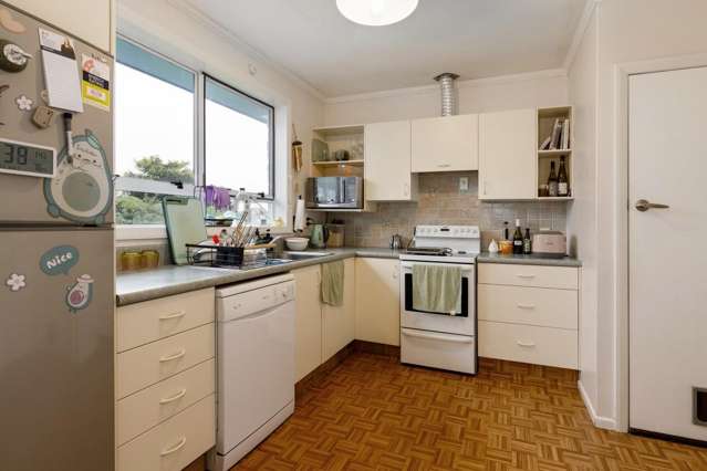 21 Newbourne Cresent Redwoodtown_1