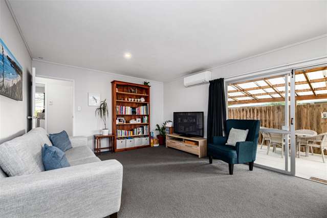 1/48 Tabitha Crescent Henderson_1