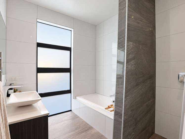 16 Onukutara Place Huntington_19