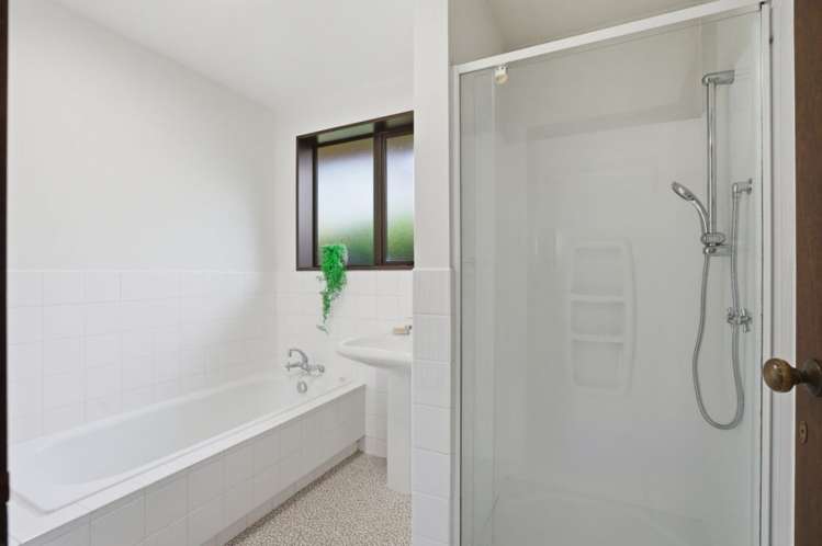 2/119 Reynolds Avenue Bishopdale_12