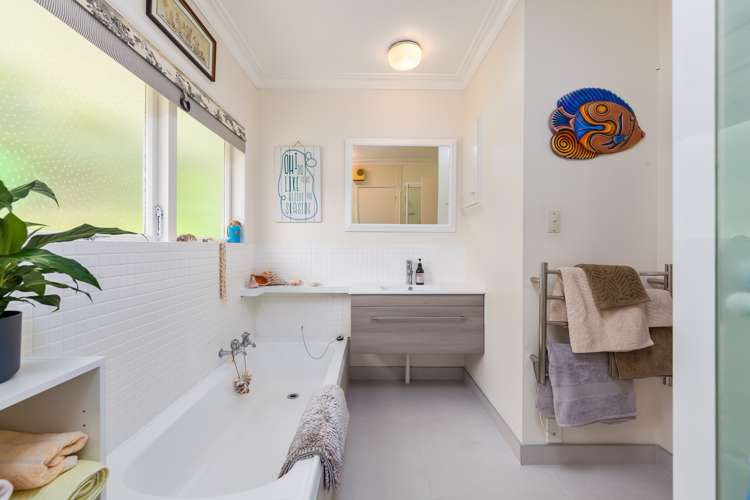 8 Liston Crescent Cockle Bay_23