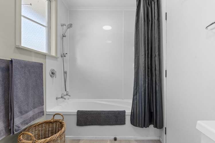 213 Frankley Road Frankleigh Park_13