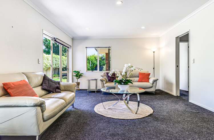 4 Abergeldie Way Cambridge_1