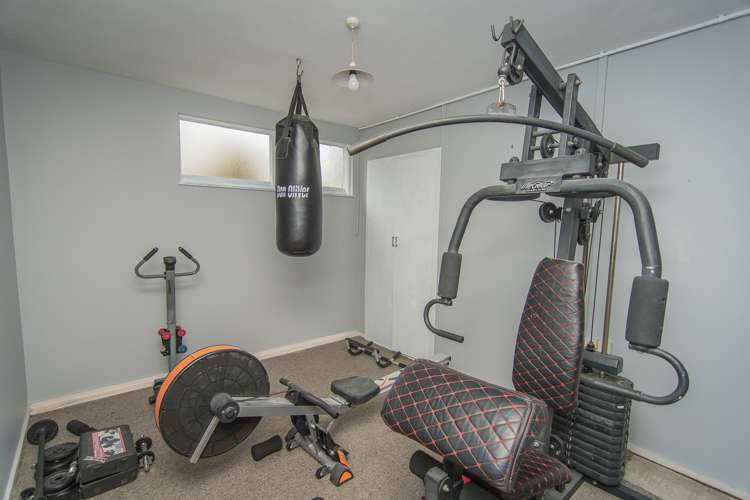 64 Ranui Avenue Waimataitai_13