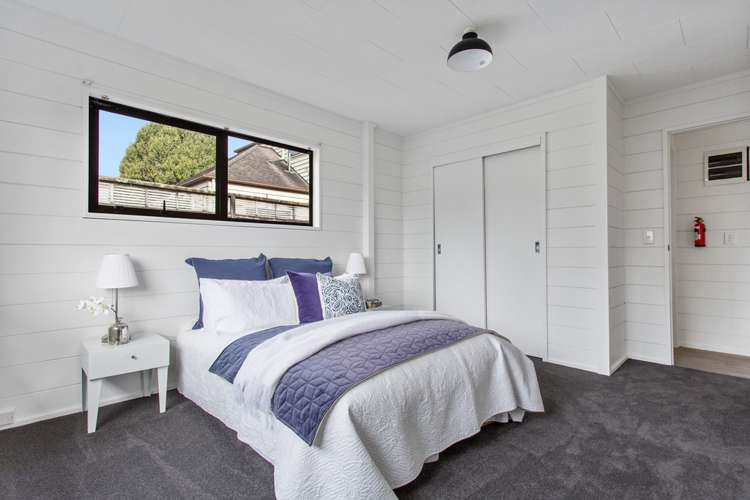 2/2 Harlston Road Mount Albert_7