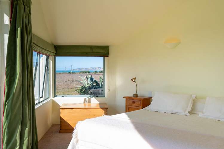 148 Clifton Road Te Awanga_14
