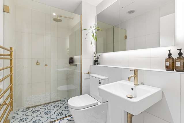 207/251 Victoria Street Wellington Central_1