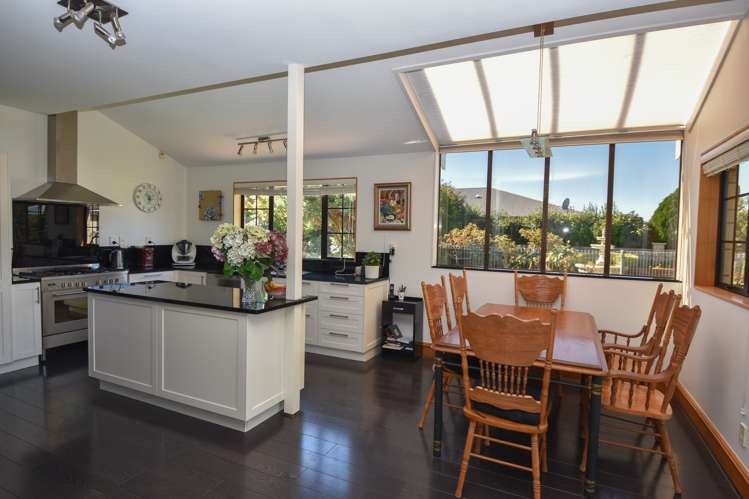 26 Armstrong Avenue Carterton_6