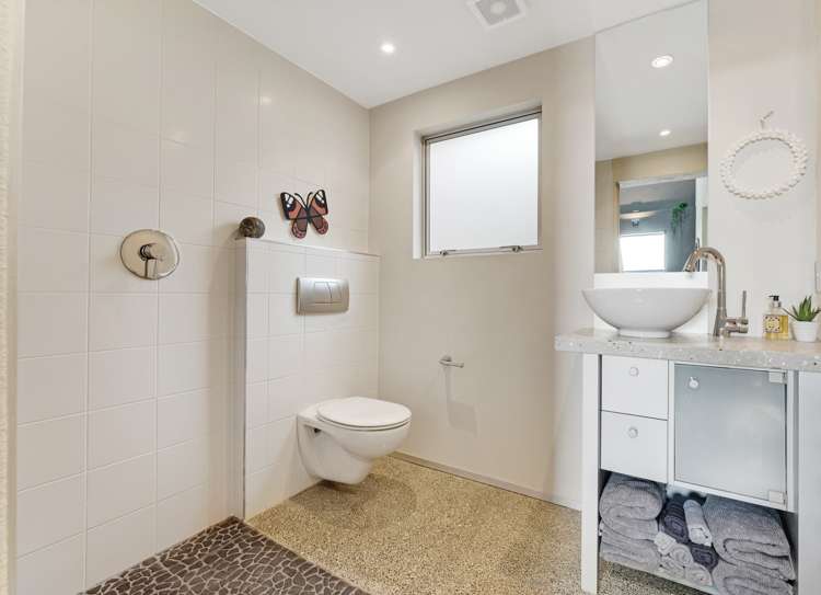 6 Queenstown Road Hillsborough_15