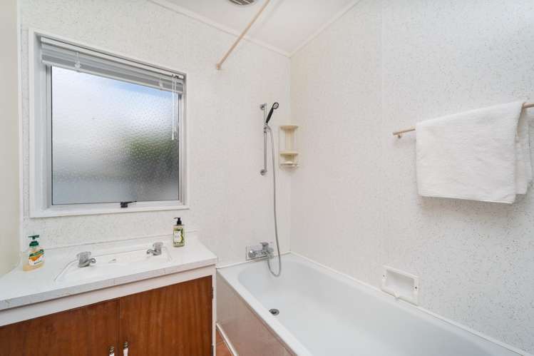 49A John F Kennedy Drive Milson_12