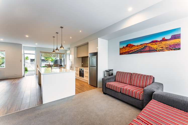 15 Watermill Lane Silverdale_5