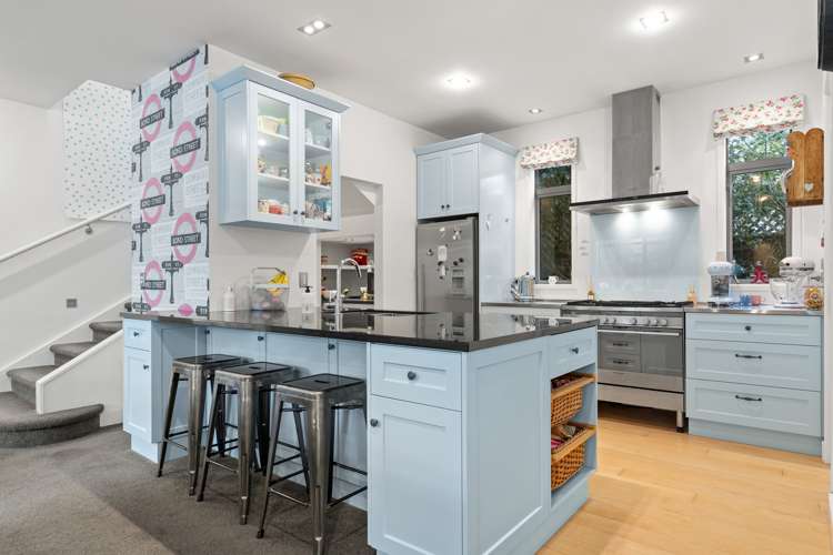 94 Saint Martins Road Saint Martins_14