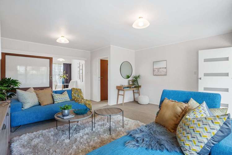 1/52 Galsworthy Place Bucklands Beach_1