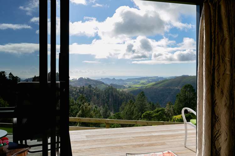 100 Kaitemako Road South Ohauiti_13