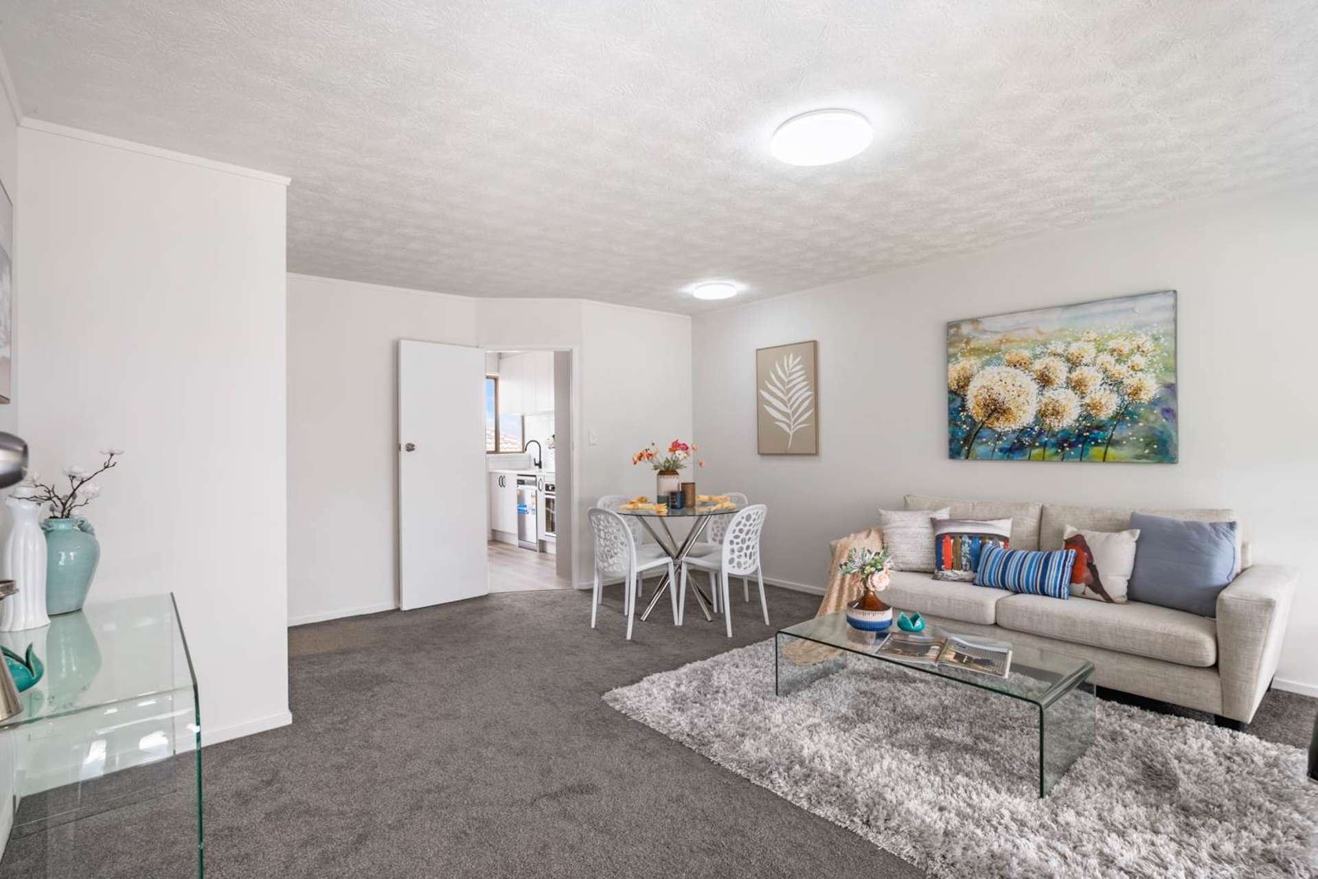 2/67A Roberton Road Avondale_0