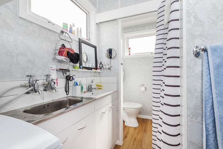 118 Lyall Parade Lyall Bay_18