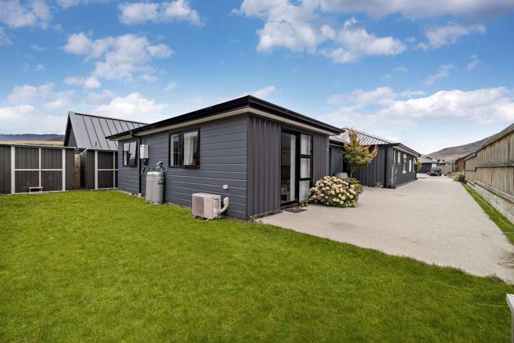 83 Jack Hanley Drive Jacks Point_16