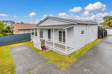 146 Point Chevalier Road_1