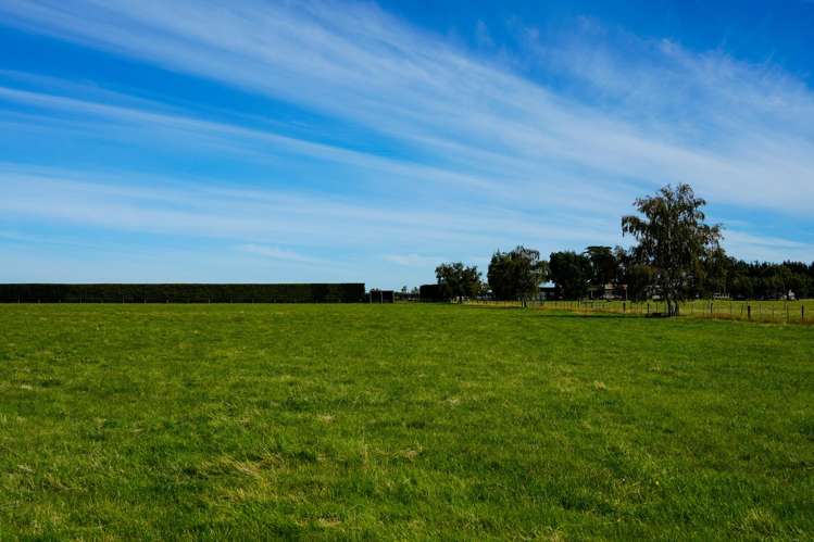 372 Looney Road South Hillend_6