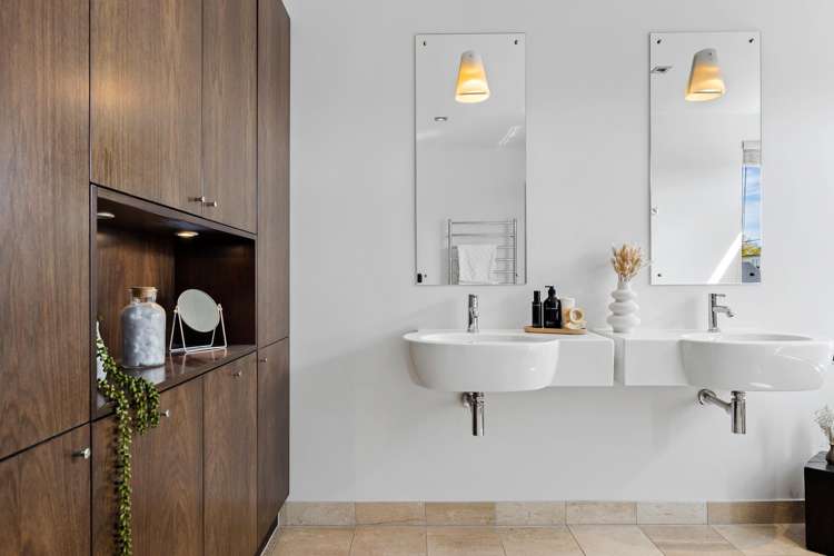 9 Poynder Avenue Merivale_20