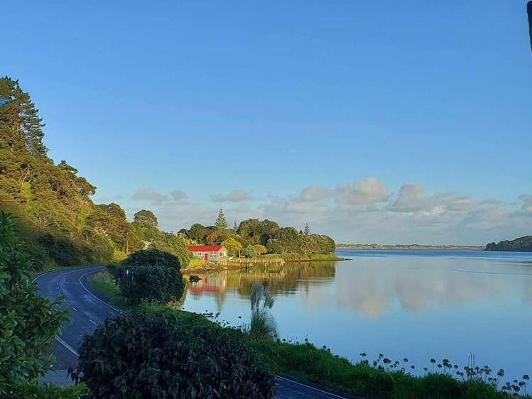 17 Tuakau Bridge-Port Waikato Road Port Waikato_15