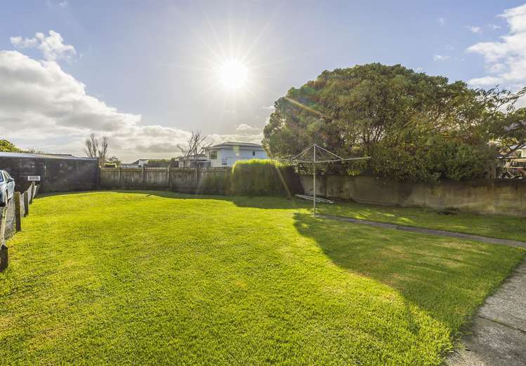 15b Linden Avenue Tawa_5