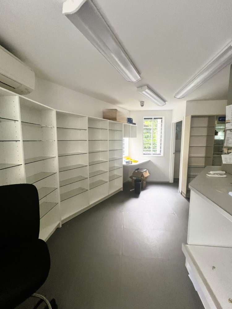 512 East Coast Road Windsor Park_6