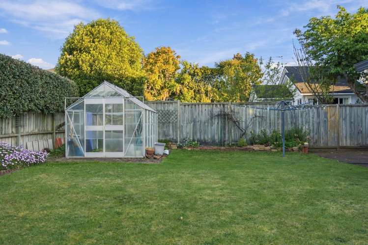 32 Stanley Drive Lynmore_27