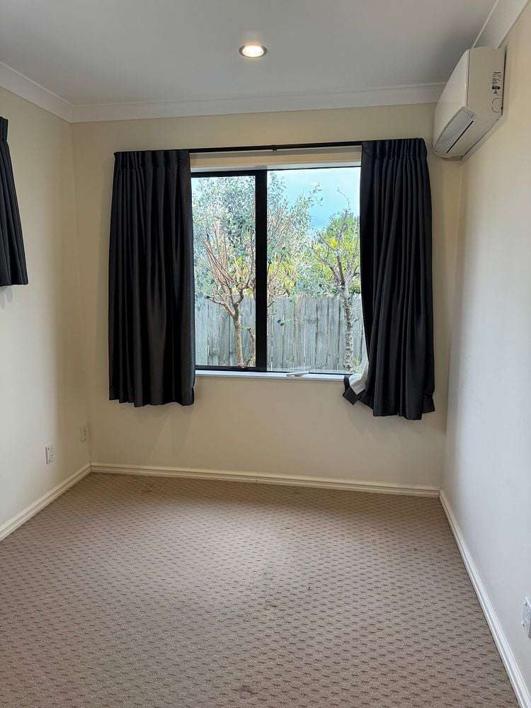 3 Askerne Drive Flat Bush_9