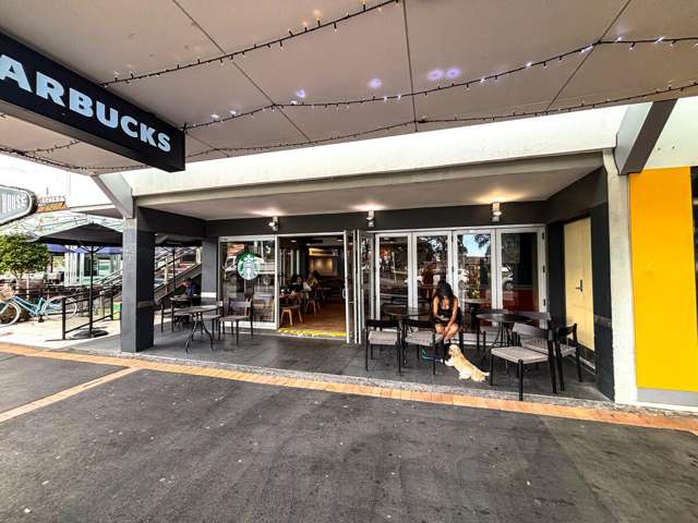 71 Tamaki Drive Mission Bay_1