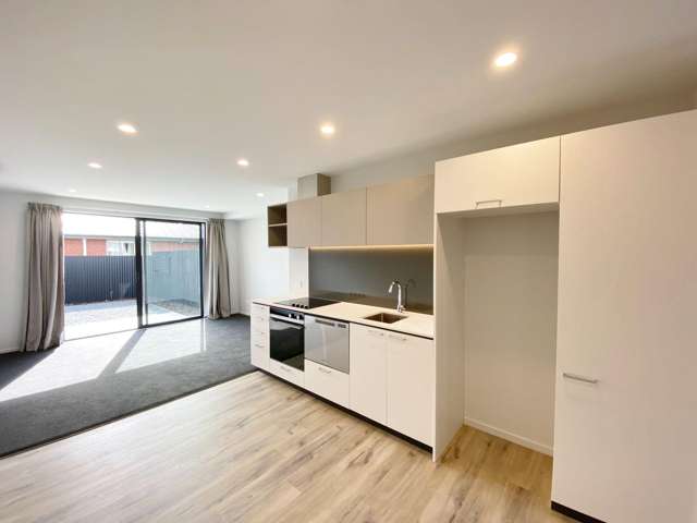 ADDINGTON -  2 BEDROOMS, 2 BATHROOMS, HEATPUMP, 1 CARPARK