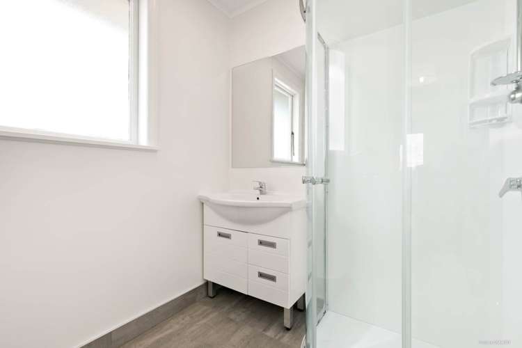 2/41 Greenslade Crescent Northcote_9