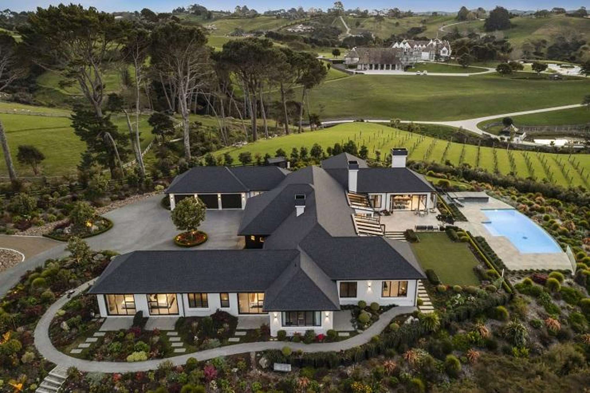 House next to Dotcom mansion snapped up as buyers with ‘endless’ budgets target Coatesville