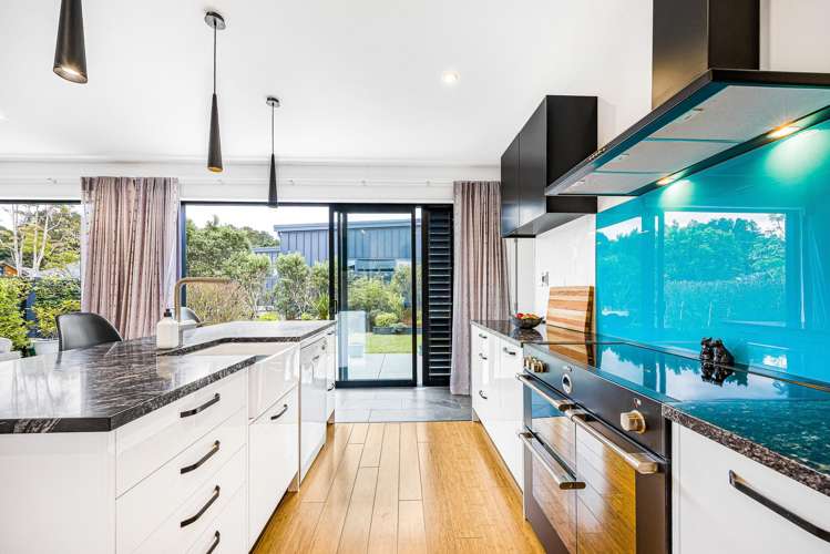 18 Awanui Crescent Matakana_7