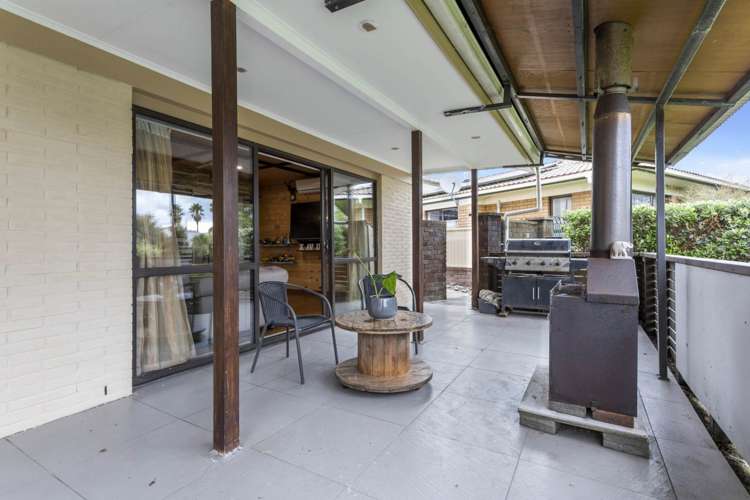 8 Papatahi Place Henderson_10