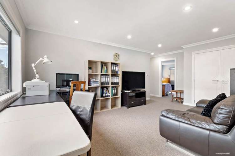 61 Masons Road Oteha_14