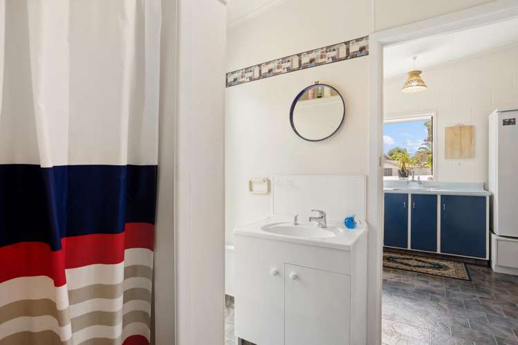 7a Surf Street Whitianga_9