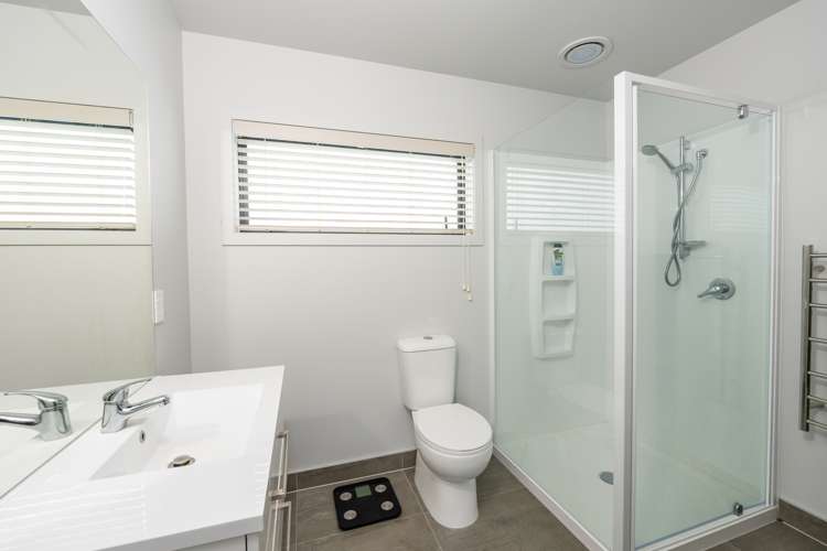 16 Tawhai Crescent Wharewaka_9