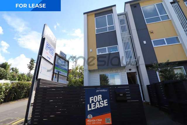 BRAND NEW! Spacious & Perfectly Positioned!